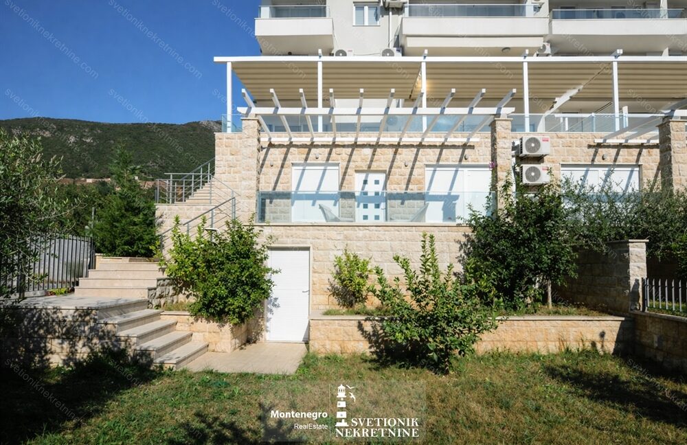 prodaja stan djenovici herceg novi luksuzan pogled na more s2254 svetionik nekretnine (8)