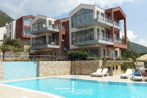 prodaja stan djenovici herceg novi pogled na more dvoriste s2255 svetionik nekretnine (8)