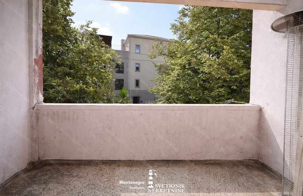 prodaja stan kumbor herceg novi pogled portonovi s2259 svetionik nekretnine (2)