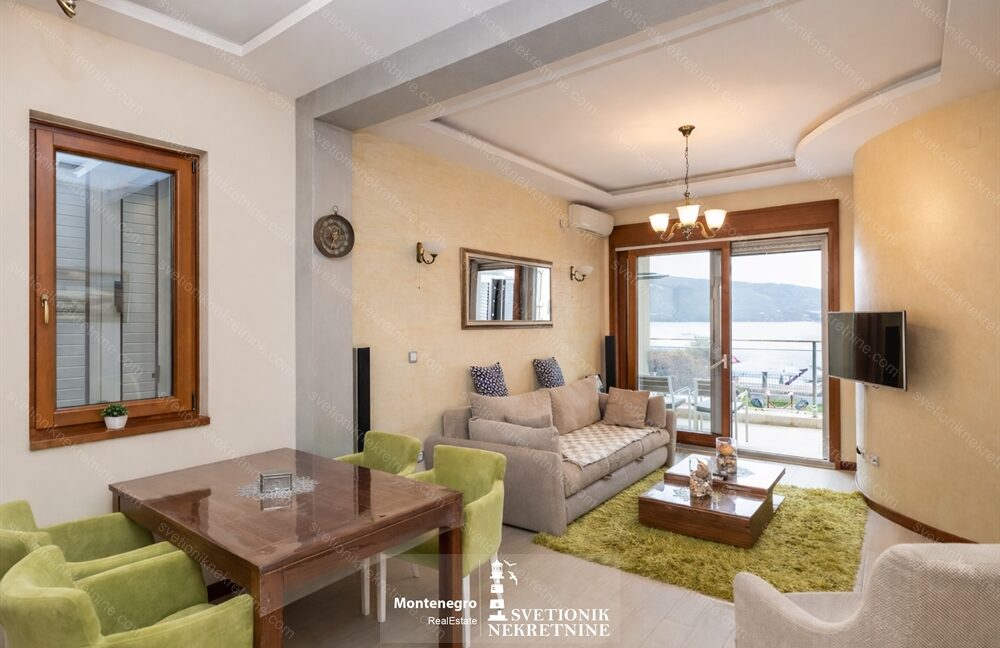 prodaja stan meljine herceg novi prva linija mora pogled na more s2263 svetionik nekretnine (21)