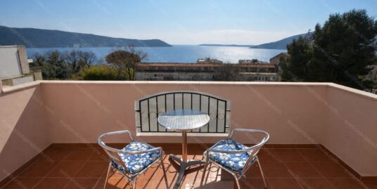 Stan sa panoramskim pogledom na more Savina Herceg Novi 65m2 | ID-S2264