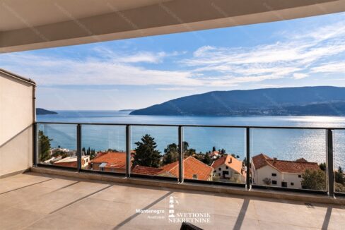 prodaja stan topla 2 herceg novi pogled na more s2256 svetionik nekretnine (1)