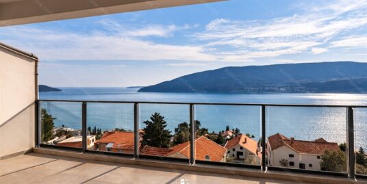 Dvosoban stan 94 m² sa pogledom na more u Herceg Novom – Topla 2 | ID-S2256