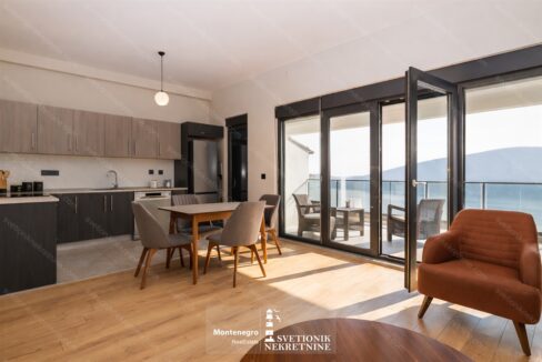 prodaja stan topla 2 herceg novi pogled na more s2256 svetionik nekretnine (10)