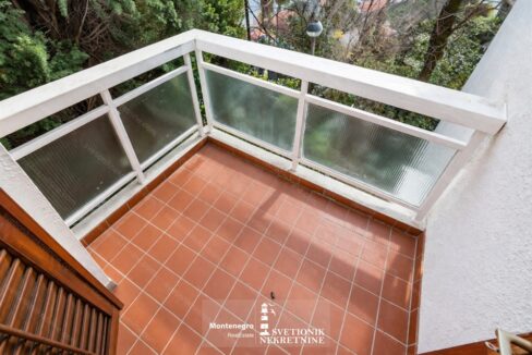 stan herceg novi dvosoban 69m2 pogled more dve terase prodaja s2267 (11)