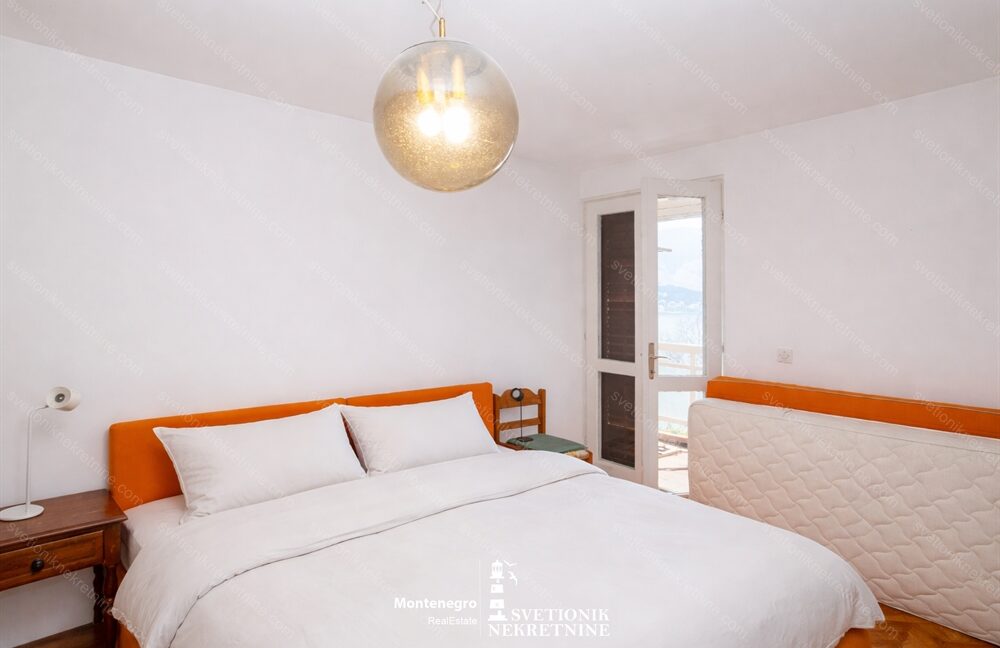 stan herceg novi dvosoban 69m2 pogled more dve terase prodaja s2267 (6)