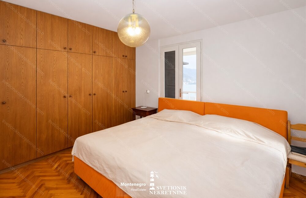 stan herceg novi dvosoban 69m2 pogled more dve terase prodaja s2267 (8)