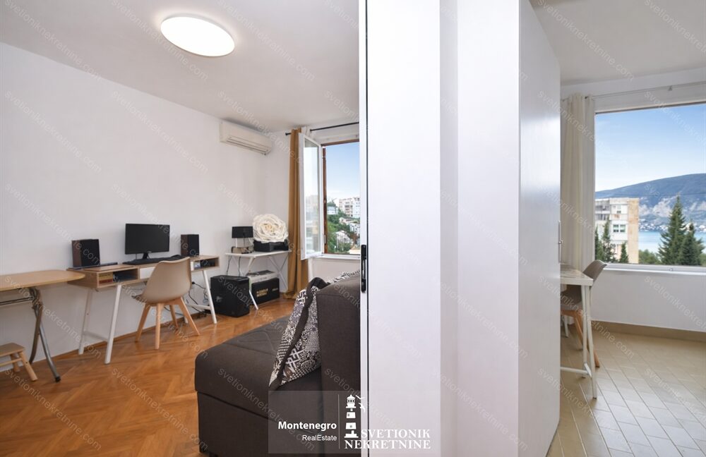 svetionik nekretnine 1053