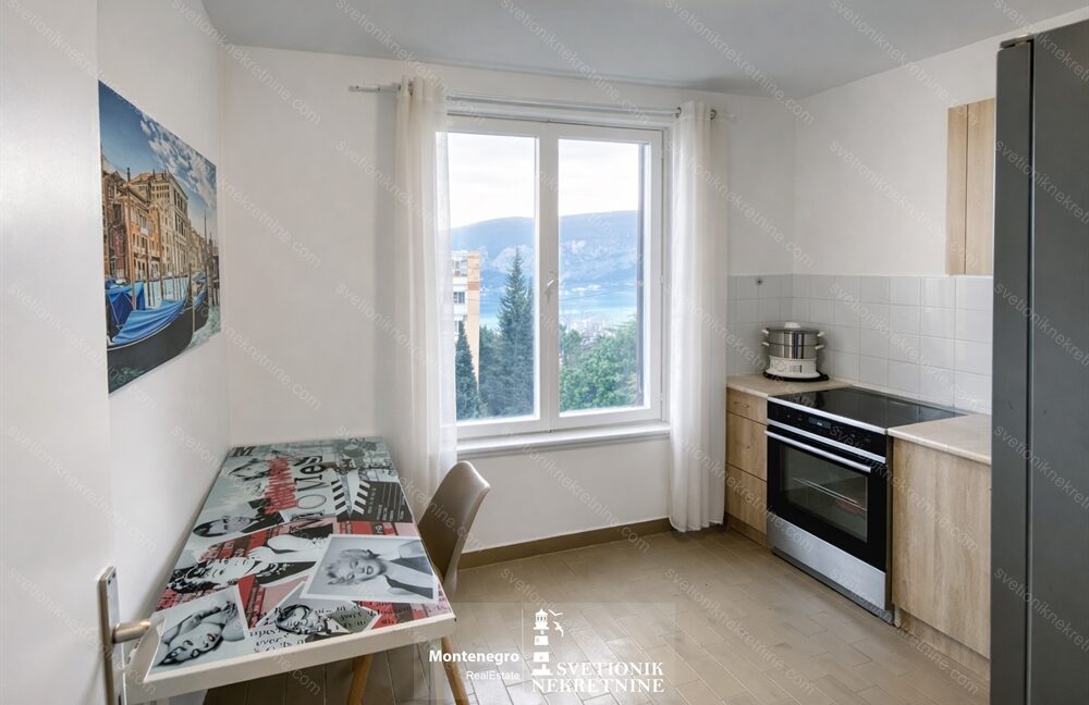 svetionik nekretnine 1057