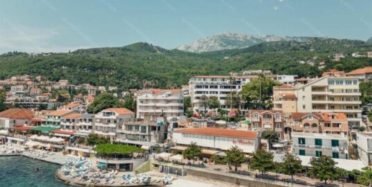 Namesten jednosoban stan sa dvoristem – Igalo, Herceg Novi | S2188