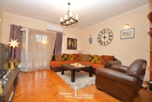 svetionik nekretnine 698