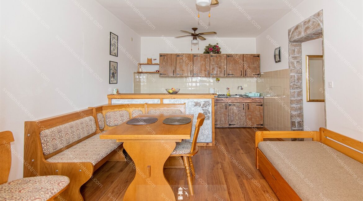 svetionik nekretnine prodaja stan herceg novi topla apartment for sale s1842 (7)