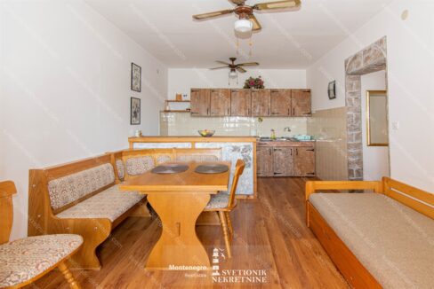 svetionik nekretnine prodaja stan herceg novi topla apartment for sale s1842 (7)