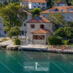 prodaja kamena kuca kotor muo prvi red svetionik nekretnine K842 (32)