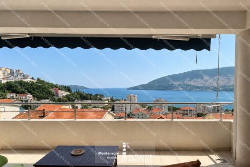 prodaja stanova herceg novi stan topla 2 pogled na more svetionik nekretnine S2297 (13)