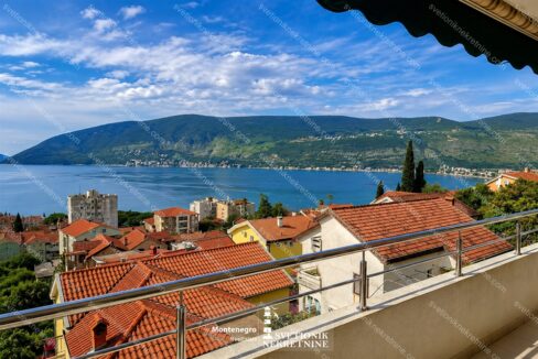 prodaja stanova herceg novi stan topla 2 pogled na more svetionik nekretnine S2297 (15)
