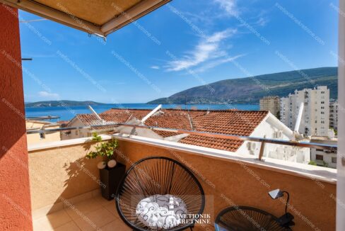 prodaja trosoban stan pogled na more igalo herceg novi id s2291 svetionik nekretnine (14)