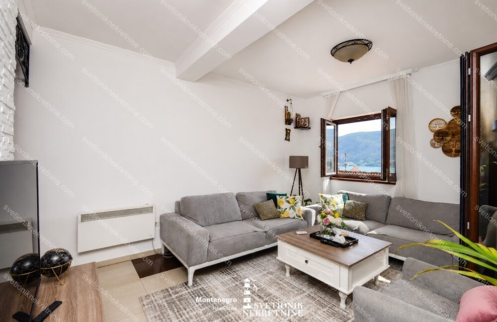 prodaja trosoban stan pogled na more igalo herceg novi id s2291 svetionik nekretnine (9)