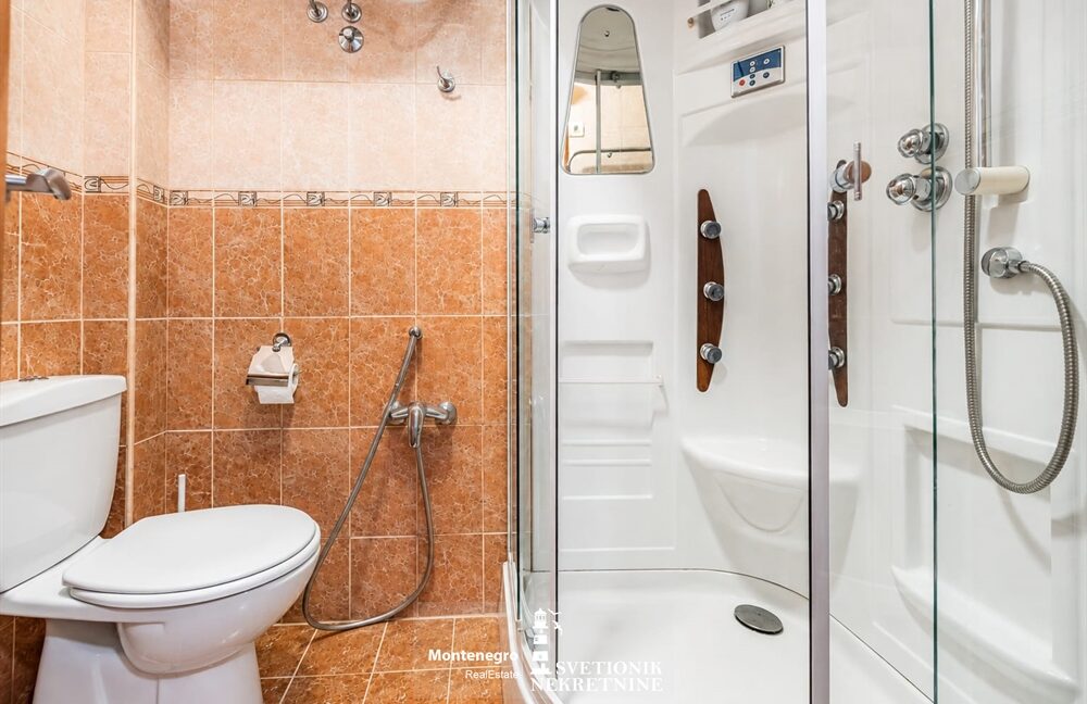 duplex stan panoramski pogled more njivice herceg novi id s2301 (20)