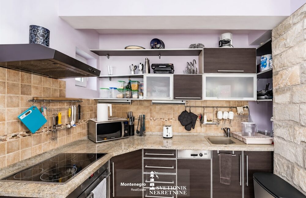 duplex stan panoramski pogled more njivice herceg novi id s2301 (26)