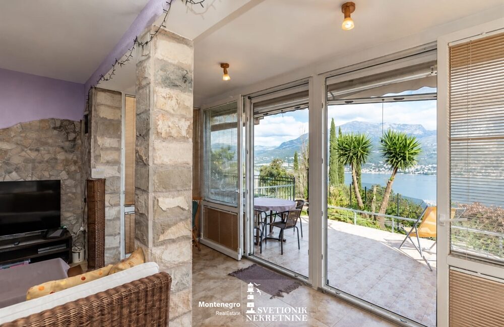 duplex stan panoramski pogled more njivice herceg novi id s2301 (29)