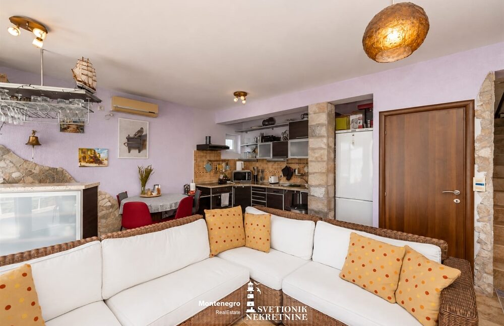 duplex stan panoramski pogled more njivice herceg novi id s2301 (30)
