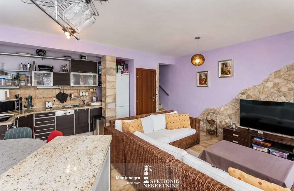 duplex stan panoramski pogled more njivice herceg novi id s2301 (31)