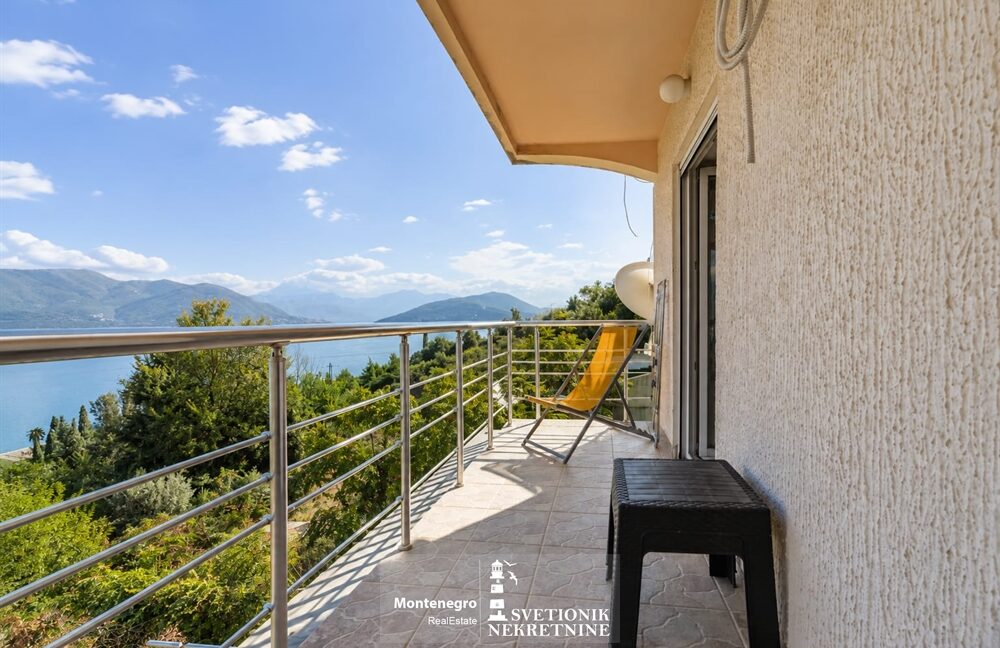 duplex stan panoramski pogled more njivice herceg novi id s2301 (9)