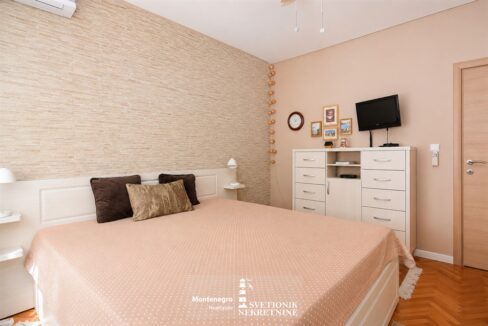 kompletno renoviran dvosoban stan pogled more savina id s2302 (23)